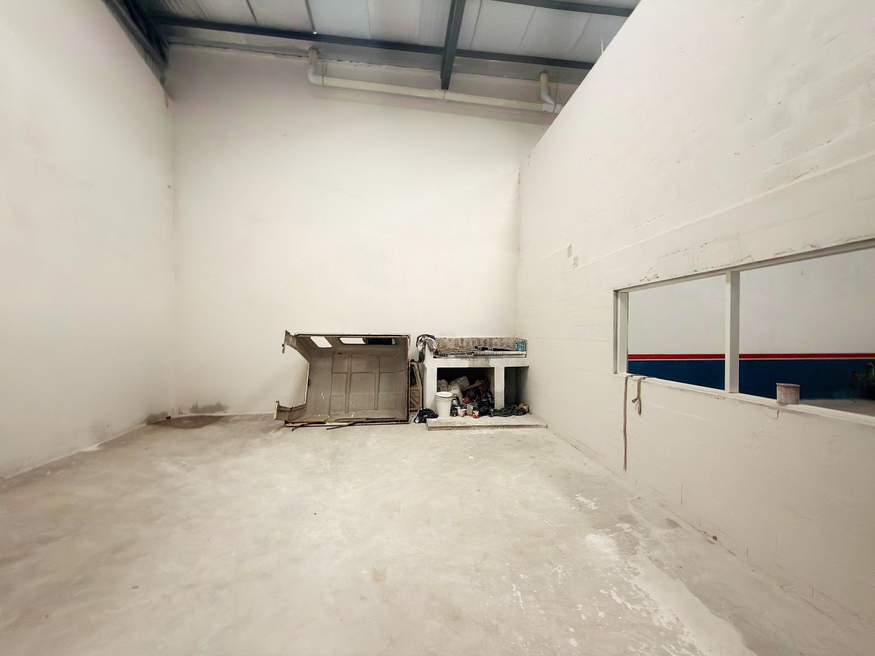Amplio Galpon 807m2, en venta - Union 2600, Rosario