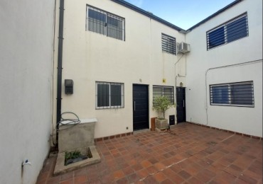 26 de Agosto al 800, Departamento interno, duplex de un dormitorio