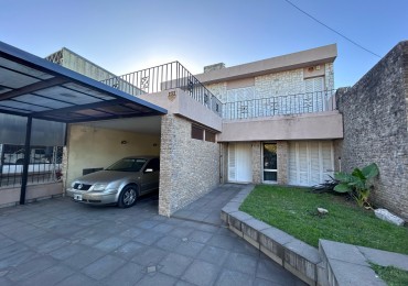 Casilda, Buenos Aires 4000, casa 3 dormitorios, cochera, patio.
