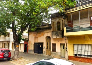 Constitucion 600, casa a refaccionar, terreno de 188 m2 a mts de la terminal de omnibus