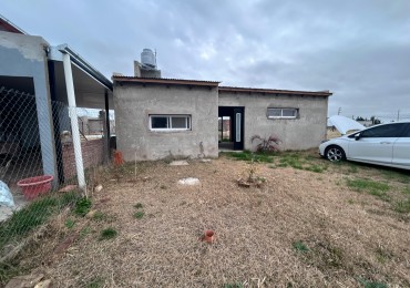 Oportunidad en Altos de Piñero, amplia propiedad a terminar 1 dormitorio.