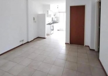 San Juan 2800 Departamento de 1 dormitorio, a pocas cuadras de la facultad de medicina.