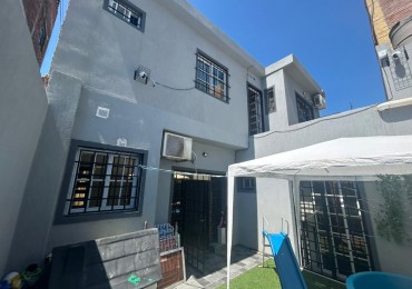 Sadi Carnot 6000 (a 2 cuadras de San Martin 6000) - Casa interna unica 3 dormitorios, patio, balcon terraza