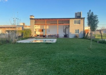 Barrio Campiñas de Piñero - AO12 y Ruta 18 QUINCHO CON PILETA EN FUNCIONAMIENTO.